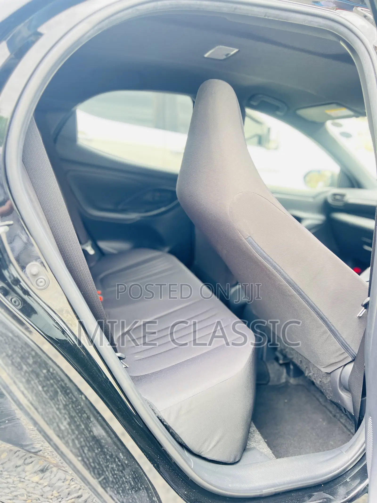 Toyota Yaris 2019 Black