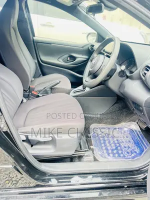 Toyota Yaris 2019 Black