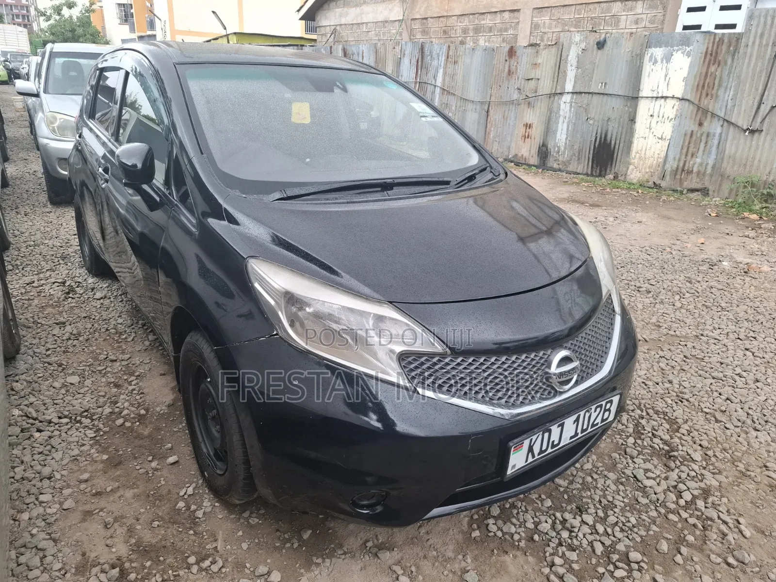 Nissan Note 2015 Black
