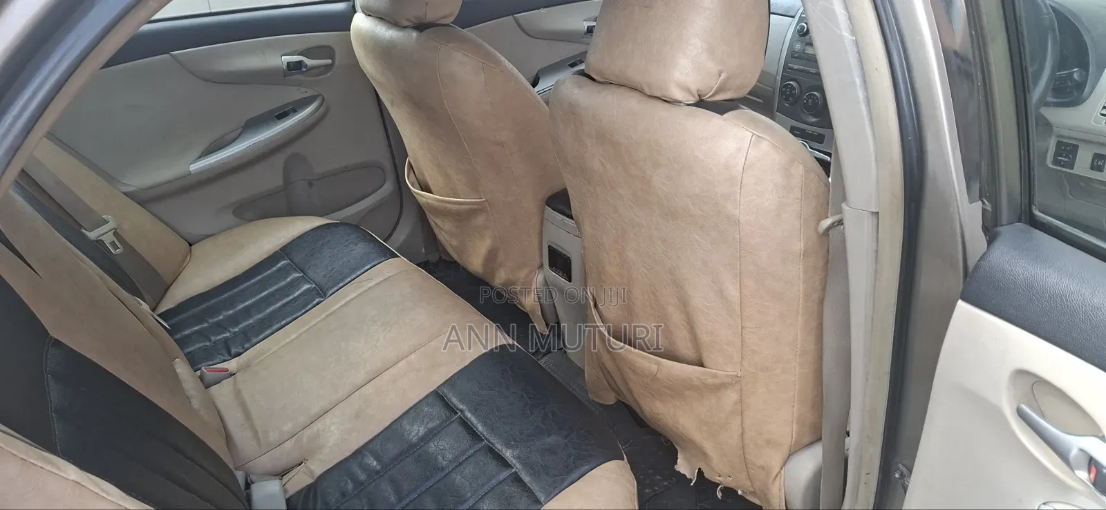 Toyota Corolla 2010 Gray