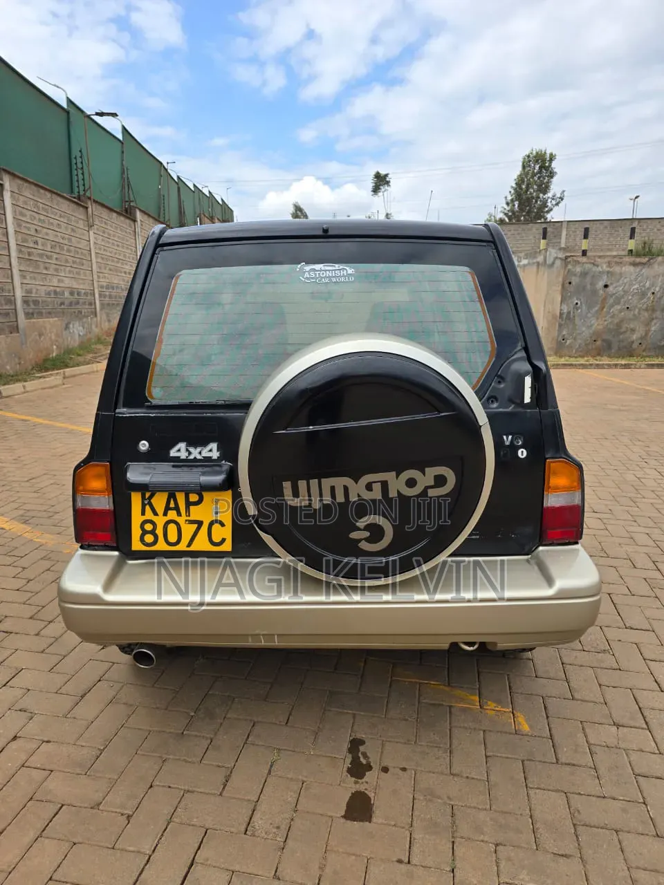 Suzuki Escudo 1995 Black