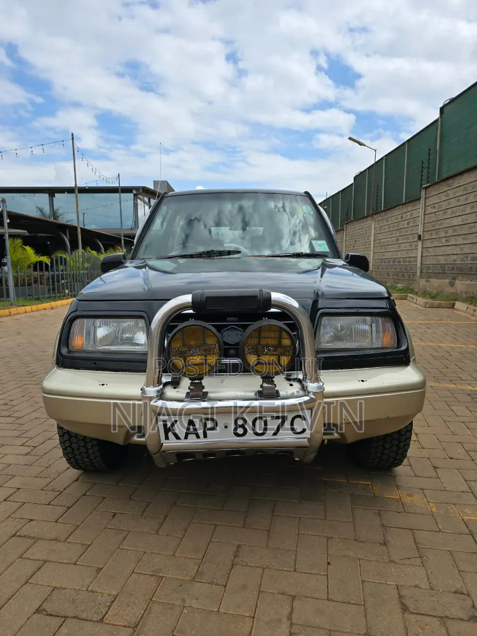 Suzuki Escudo 1995 Black
