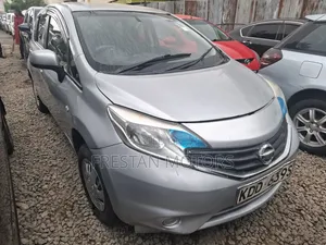 Nissan Note 2014 Silver