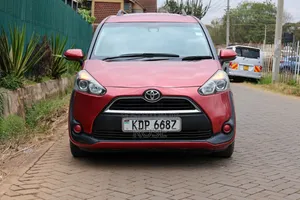 Toyota Sienta 2016 Pink