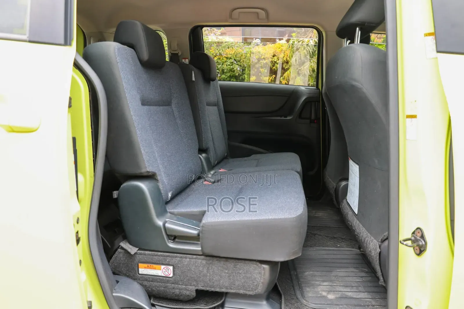 Toyota Sienta 2018 Green