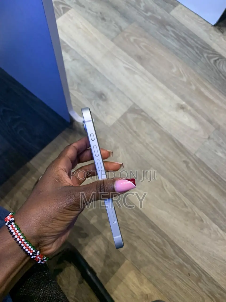 Apple iPhone 16e 128 GB White