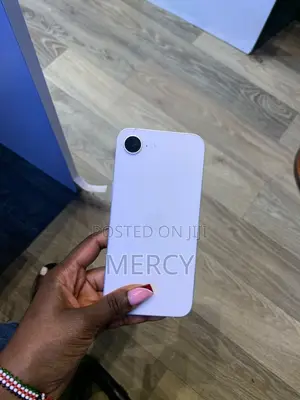Apple iPhone 16e 128 GB White