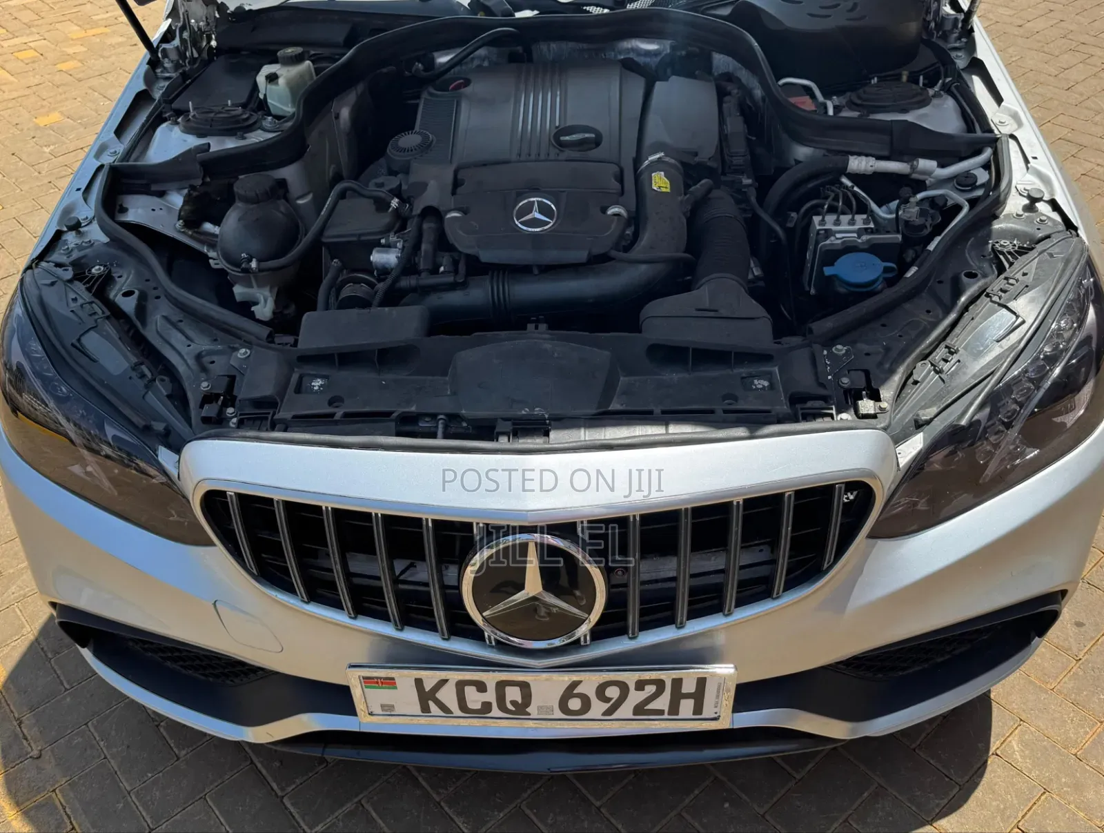 Mercedes-Benz E250 2010 Silver