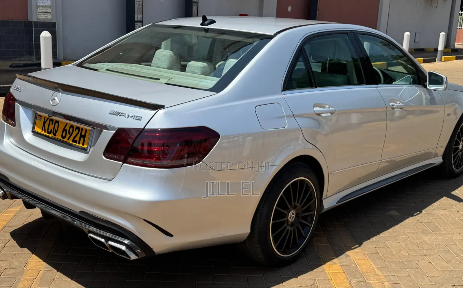 Mercedes-Benz E250 2010 Silver