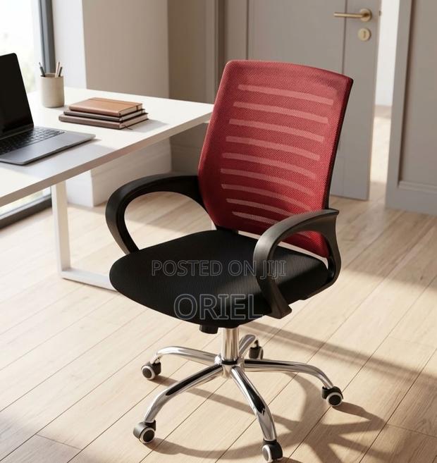 Ergonomic Mesh Office Chair – Supportive Seating for Workstations - thumbnail 6