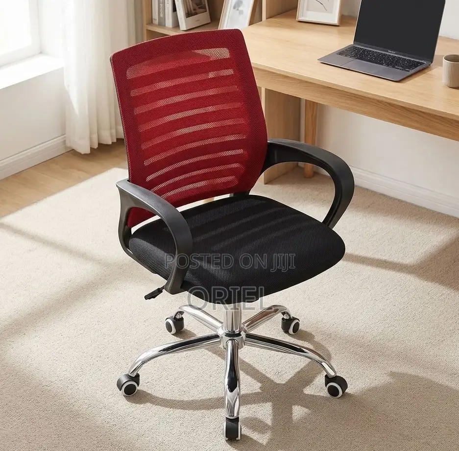 Ergonomic Mesh Office Chair – Supportive Seating for Workstations