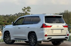 Lexus LX 2019 White