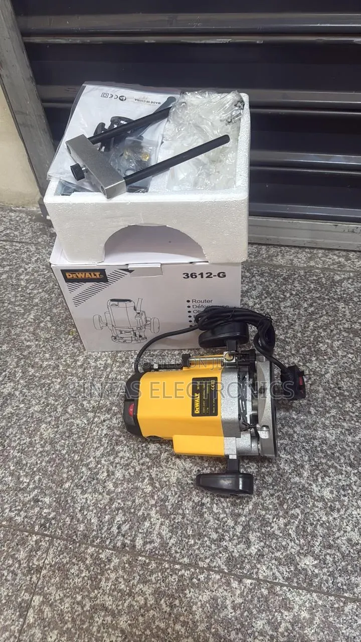 Dewalt Wood Router