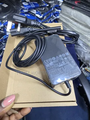 Microsoft Surface Pro 5 Charger 15v by 4a With Power Cord.