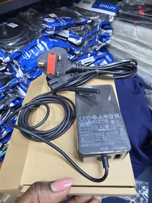 Microsoft Surface Pro 5 Charger 15v by 4a With Power Cord.