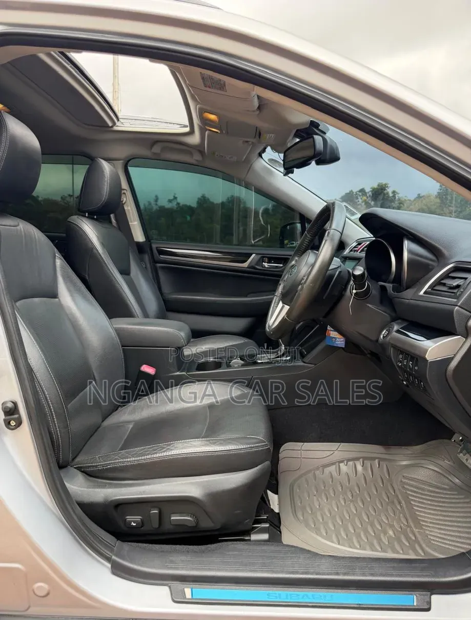Subaru Outback 2016 Silver