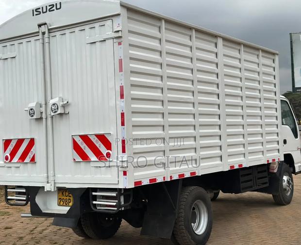 Isuzu NPR Local - thumbnail 7