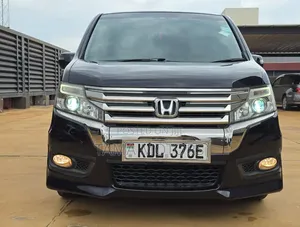 Honda Stepwgn 2015 Burgundy