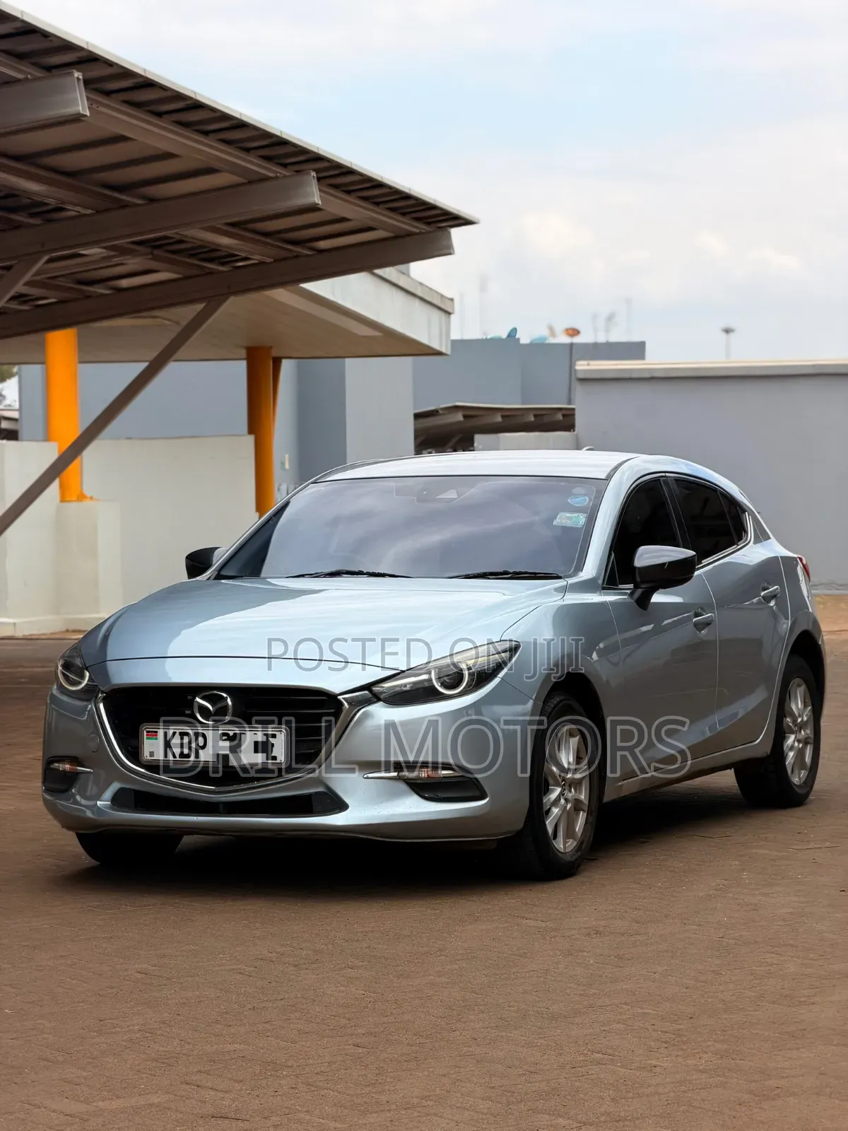 Mazda Axela 2017 Silver