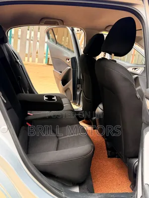 Mazda Axela 2017 Silver
