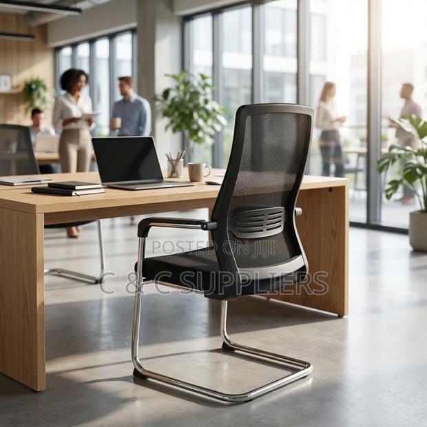 Ergonomic Cantilever Visitor's Chair - thumbnail 16