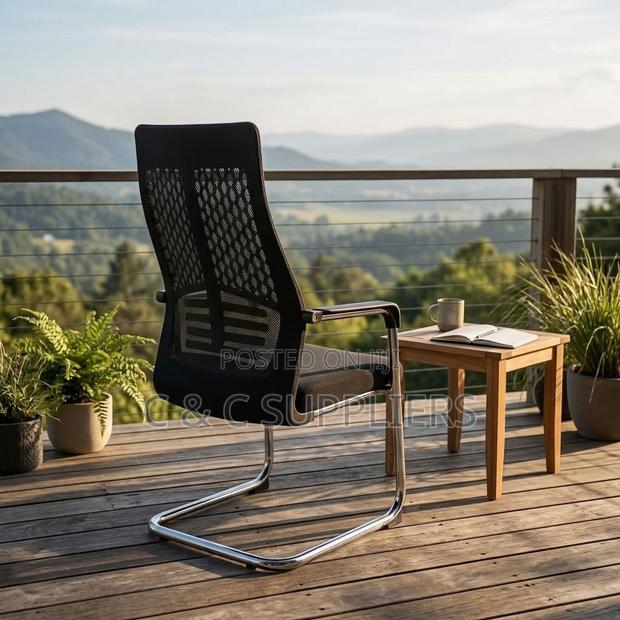 Ergonomic Cantilever Visitor's Chair - thumbnail 13
