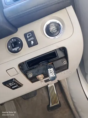 Toyota Crown 2009 White