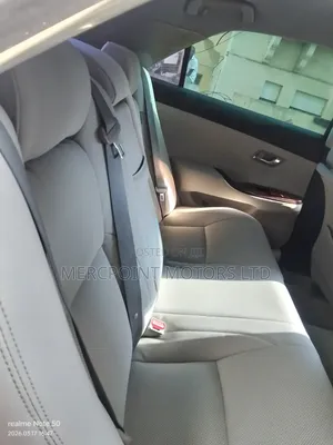 Toyota Crown 2009 White
