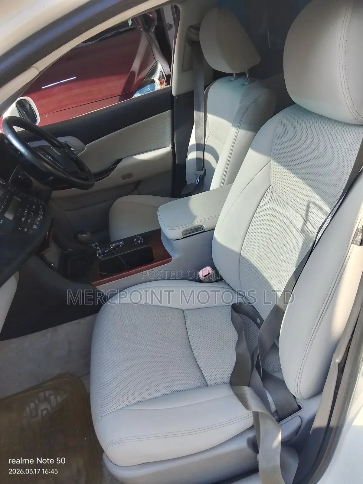 Toyota Crown 2009 White