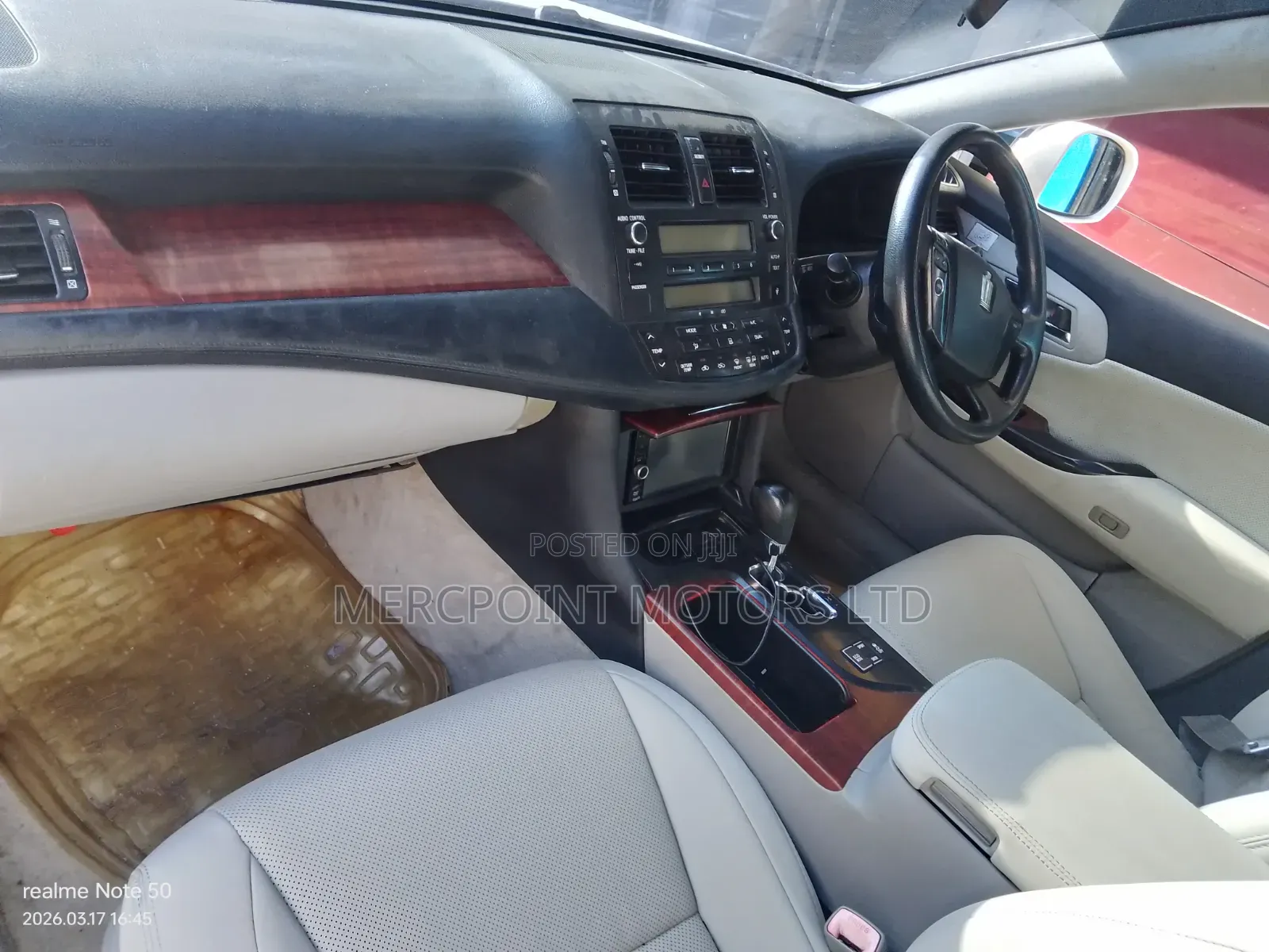 Toyota Crown 2009 White