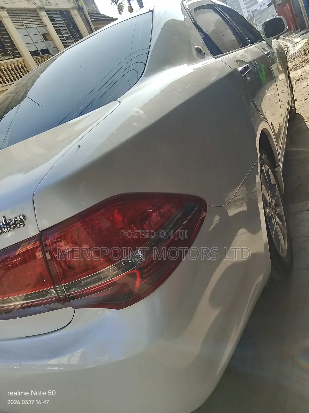 Toyota Crown 2009 White