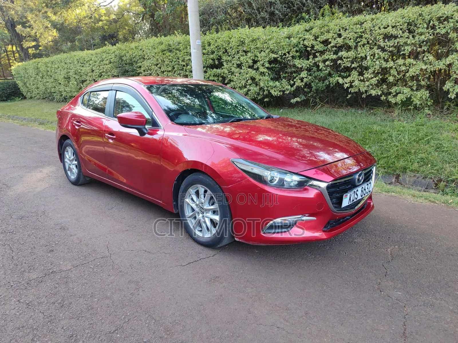 Mazda Axela 2018 Red