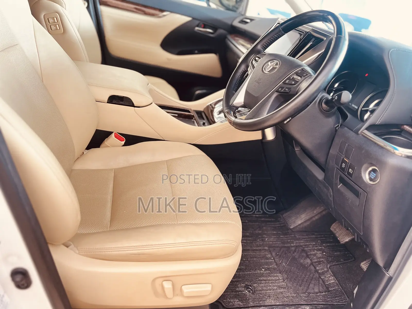 Toyota Vellfire 2019 Pearl