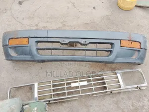 Front Bumper Toyota Hullux