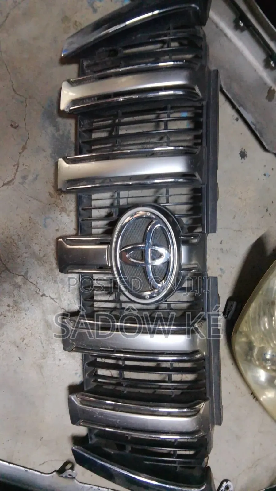 Prado J150 Grill