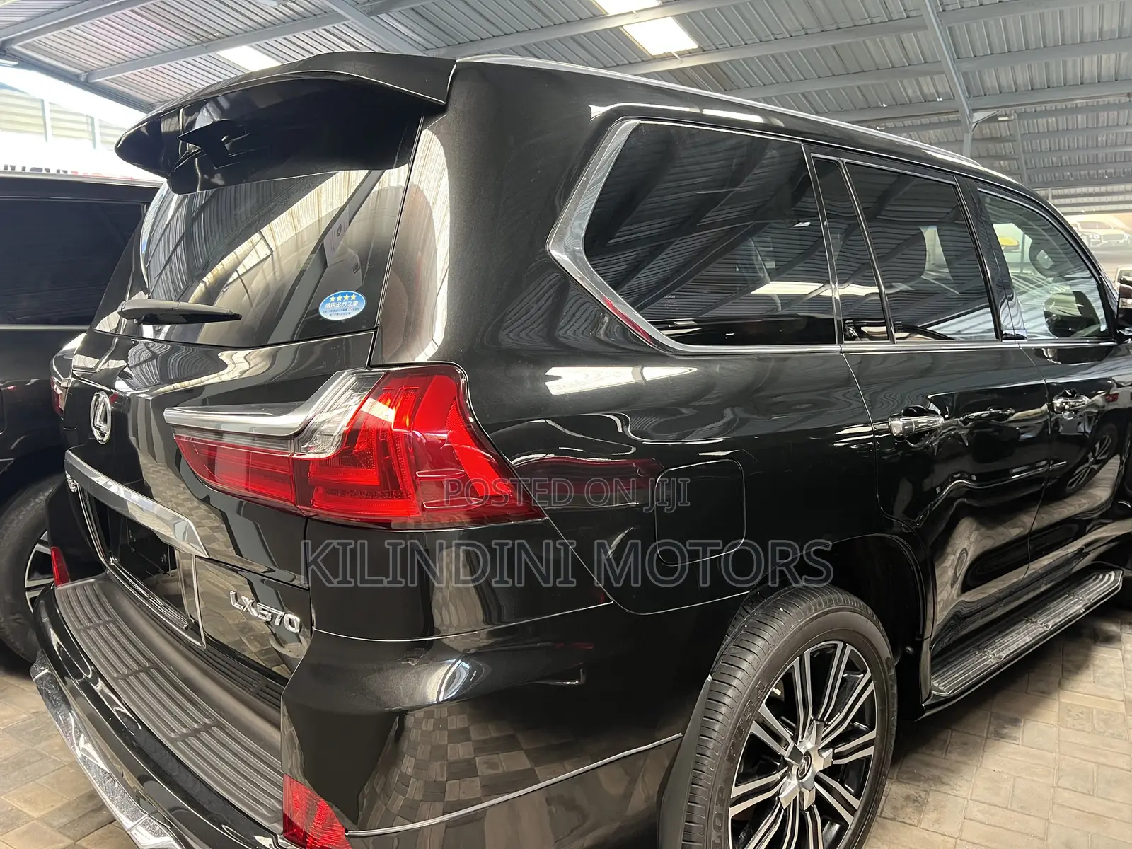 Lexus LX 2018 Black