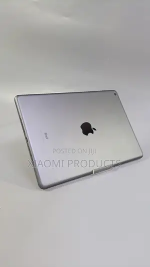 Apple iPad 10.2 (2020) Wi-Fi 32 GB Gray