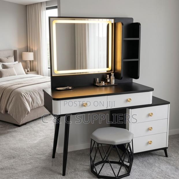 Advanced Vanity Dressing Table - thumbnail 5