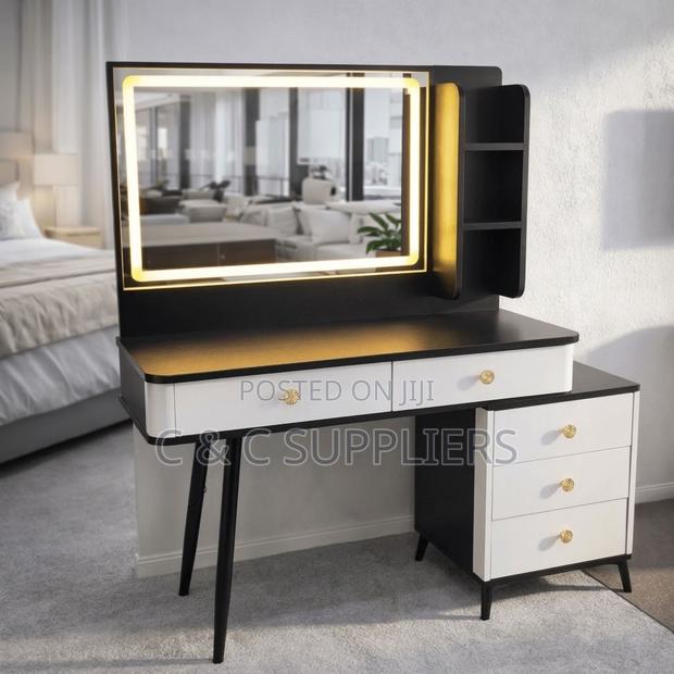 Advanced Vanity Dressing Table - thumbnail 8