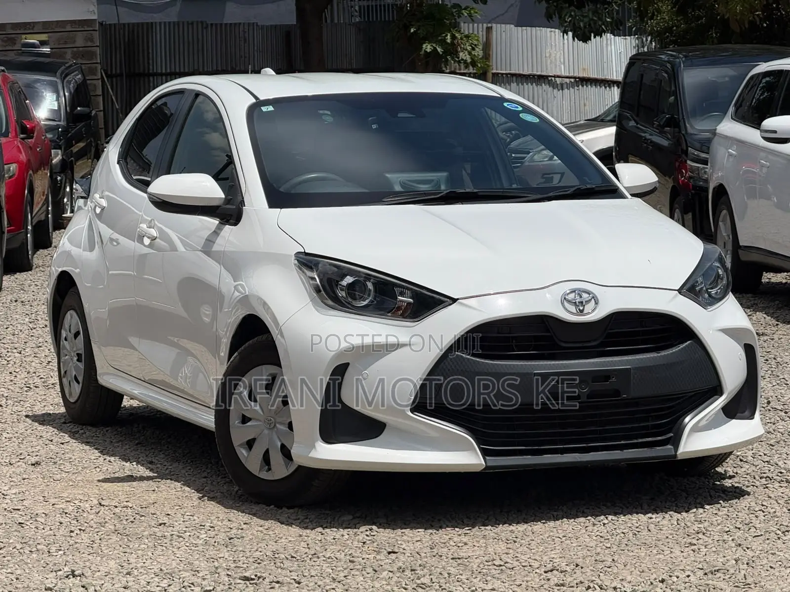 Toyota Yaris 2020 Pearl