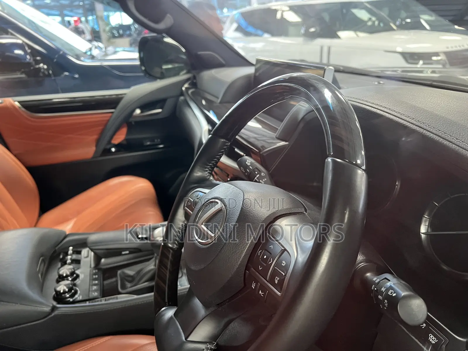 Lexus LX 2018 Blue