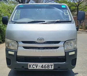 Toyota HiAce 2012 White