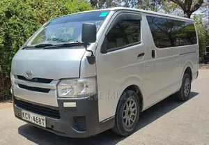 Toyota HiAce 2012 White