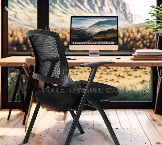 Multipurpose Low Back Mesh Folding Chair - thumbnail 5