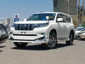 Toyota Land Cruiser Prado 2021 White