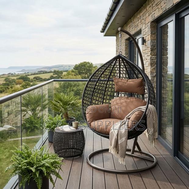 Swing Chair. - thumbnail 6
