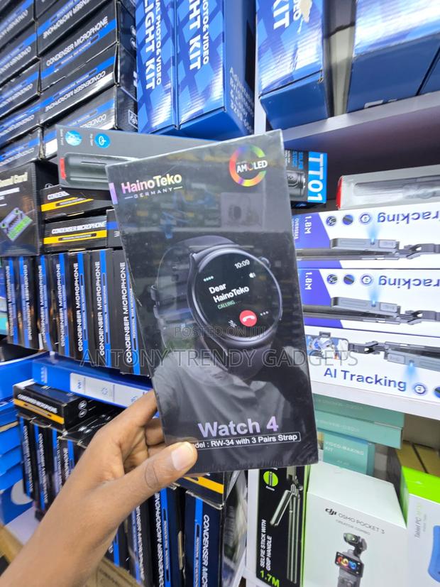 Haino Teko RW-34 AMOLED Smart Watch With Bluetooth Calling - thumbnail 2