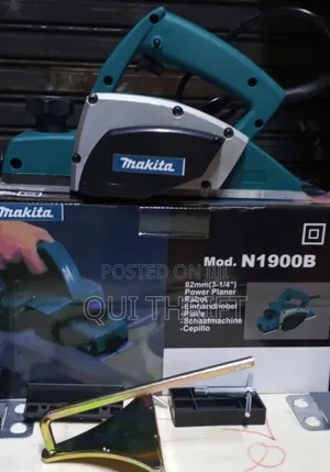 Makita Wood Planer/Electric Wood Planer Machine