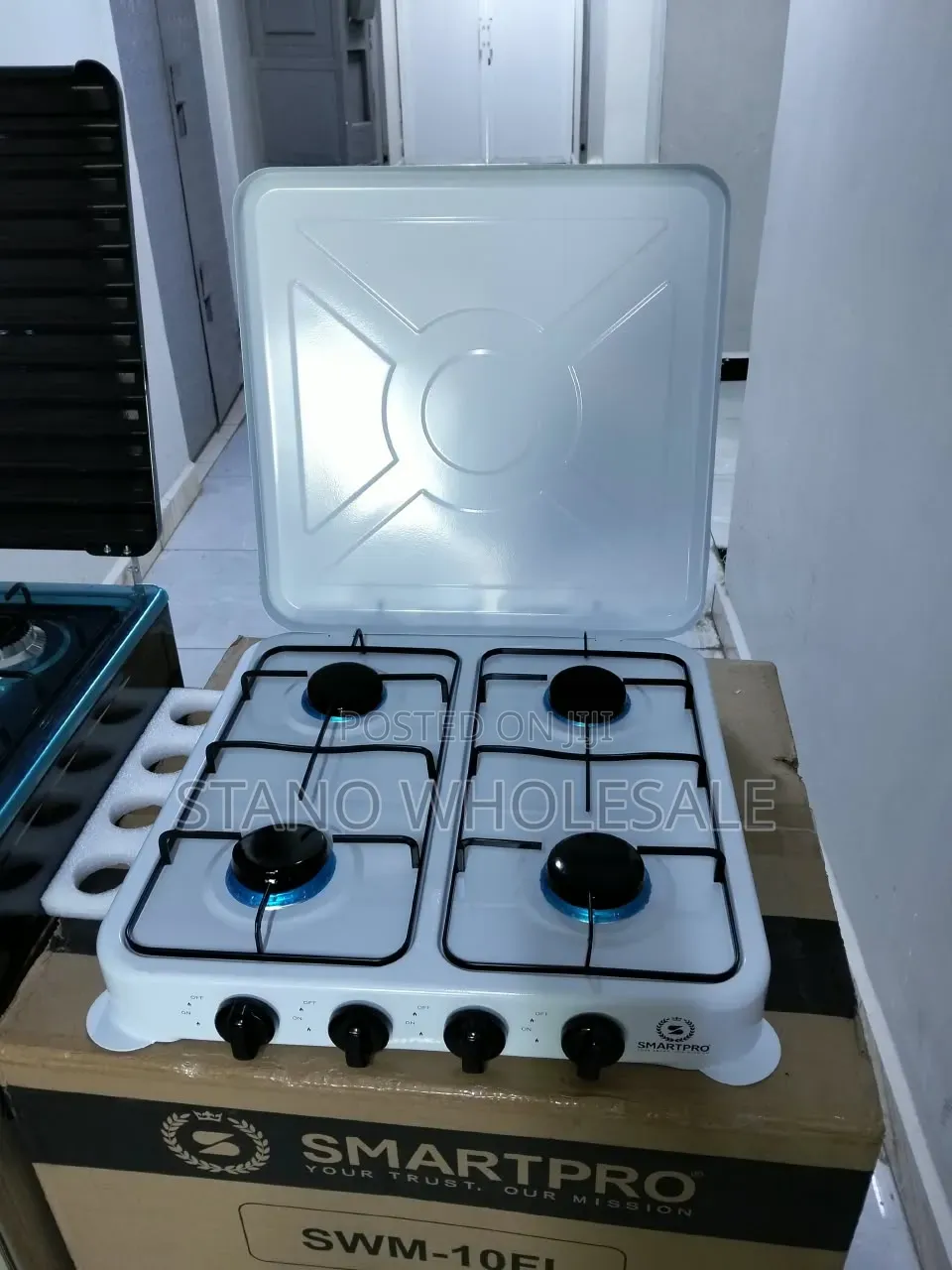 White 4 Burner Table Top Cooker