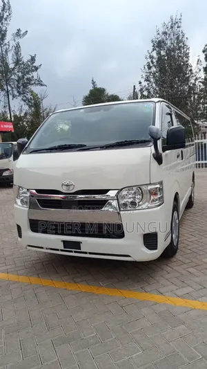Toyota HiAce 2020 White